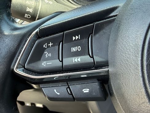 Used 2017 MAZDA CX-5 Touring w/ Preferred Equipment Package FWD image 16