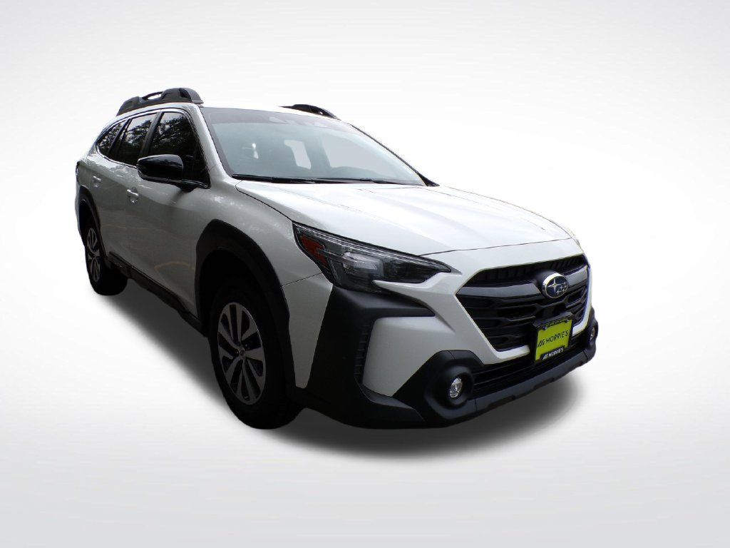 Used 2024 Subaru Outback Premium AWD/4WD image 9