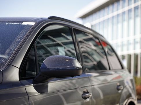 New 2026 Audi Q7 3.0T Premium Plus image 11