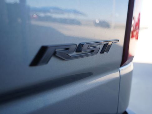 Used 2021 Chevrolet Silverado 1500 RST w/ Z71 Off-Road Package AWD/4WD image 7