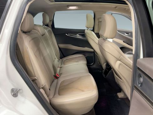 Used 2021 Lincoln Nautilus Reserve w/ Cargo Utility Package image 30