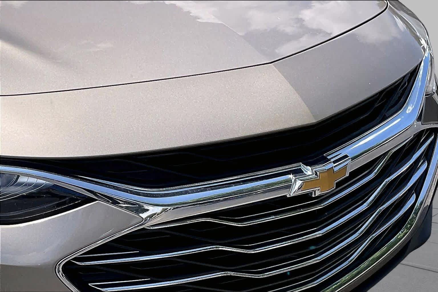 Used 2022 Chevrolet Malibu LT FWD image 29