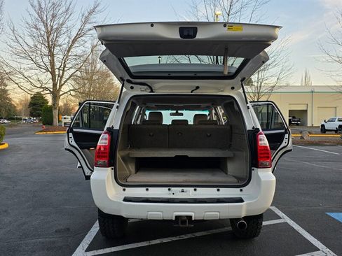 Used 2007 Toyota 4Runner SR5 image 30