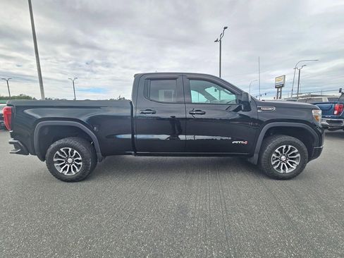 Used 2019 GMC Sierra 1500 AT4 w/ AT4 Premium Package AWD/4WD image 2