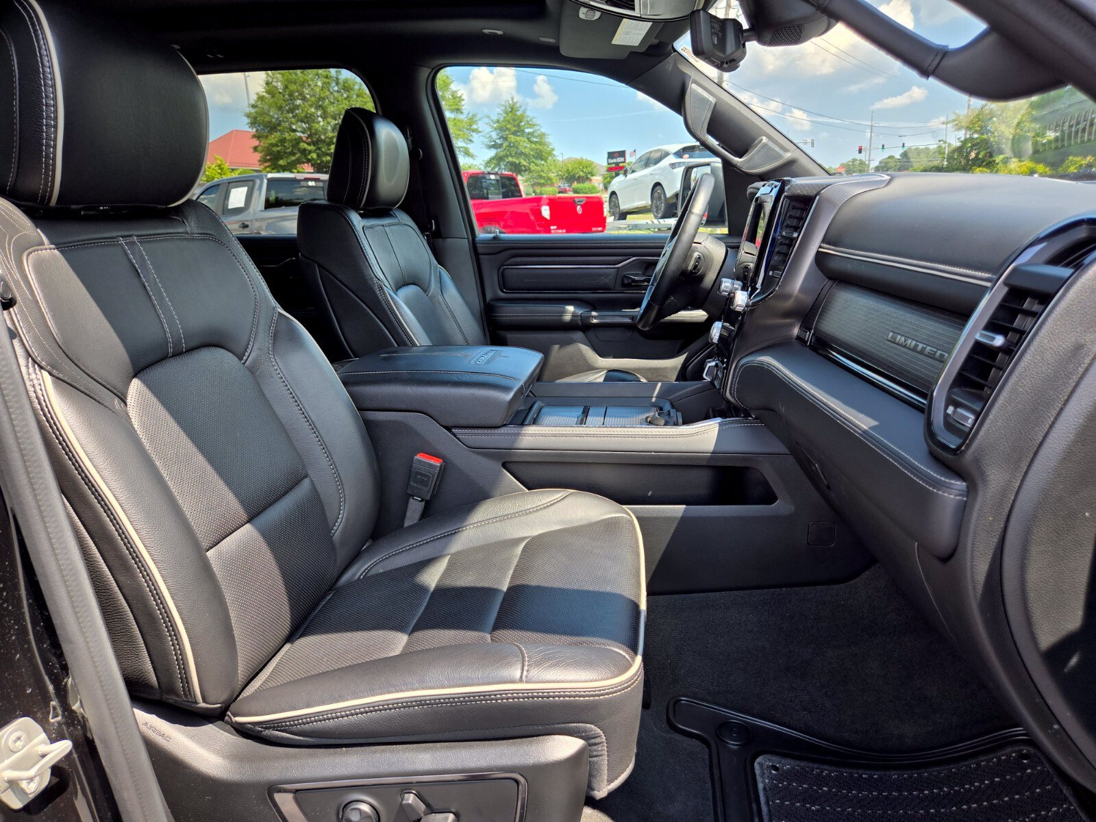 Used 2023 RAM 1500 Limited AWD/4WD image 20