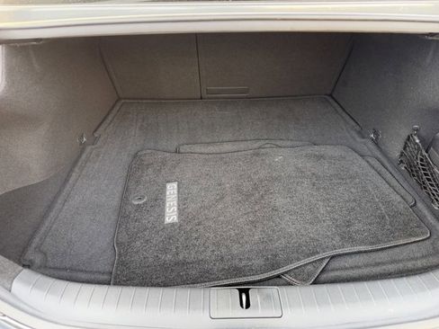 Used 2019 Genesis G70 2.0T Advanced w/ Elite Package image 15