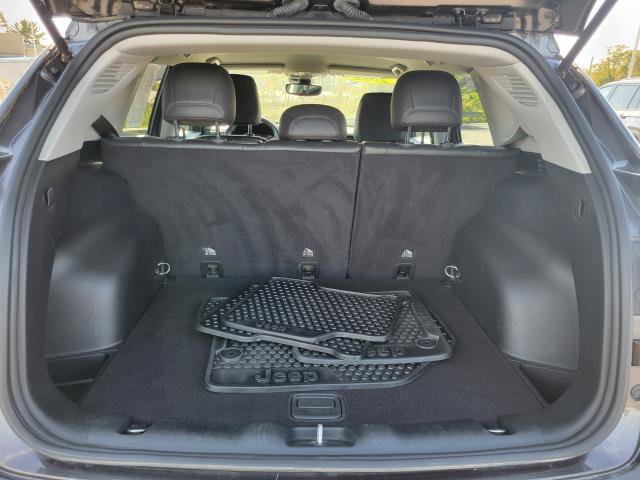 Certified 2022 Jeep Compass Trailhawk w/ Trailhawk Convenience Group AWD/4WD image 27