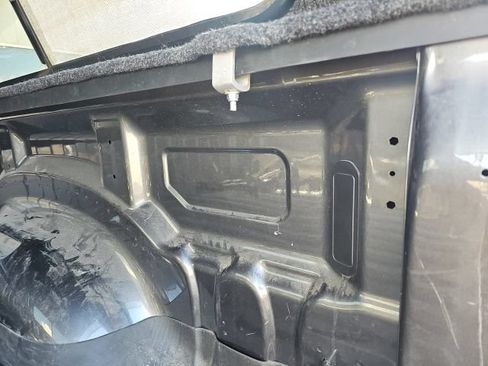 Used 2020 RAM 1500 Big Horn AWD/4WD image 11