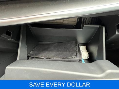 Used 2022 Nissan Rogue SV FWD image 10