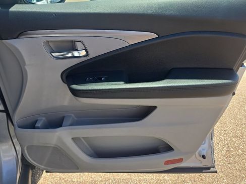 Used 2022 Honda Pilot Special Edition image 29