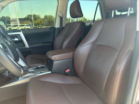 Used 2023 Toyota 4Runner Limited AWD/4WD image 14