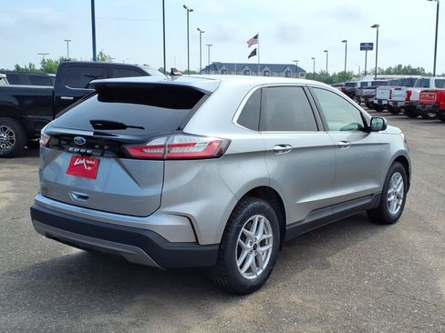 Certified 2024 Ford Edge SEL AWD/4WD image 6