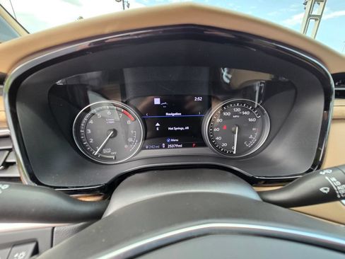Used 2024 Cadillac XT5 Premium Luxury w/ Platinum Package FWD image 33