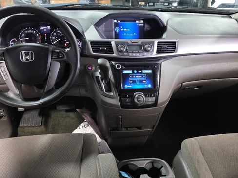 Used 2016 Honda Odyssey EX image 10