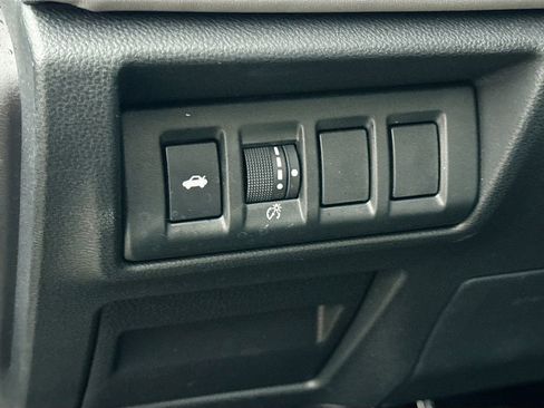 Used 2025 Subaru Legacy Limited image 11