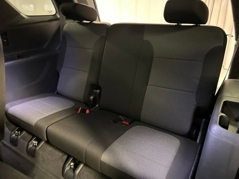 Used 2023 Chevrolet Traverse LT FWD image 24