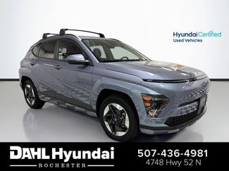 Used 2025 Hyundai Kona SEL FWD video 1