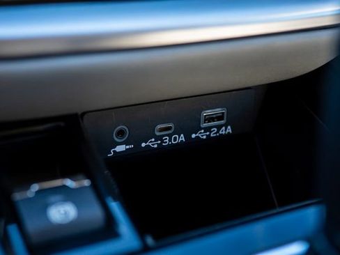 Certified 2025 Subaru Outback Premium image 37