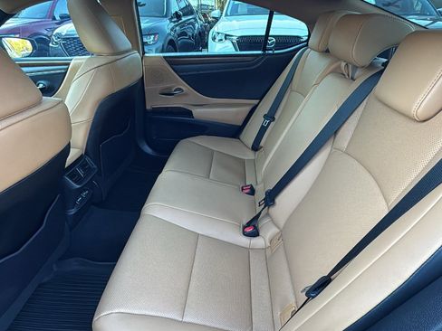 Used 2023 Lexus ES 350 350 image 18