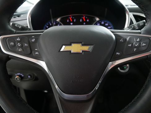 Used 2023 Chevrolet Equinox Premier AWD/4WD image 25