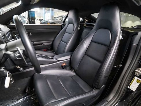 Used 2015 Porsche Cayman image 5