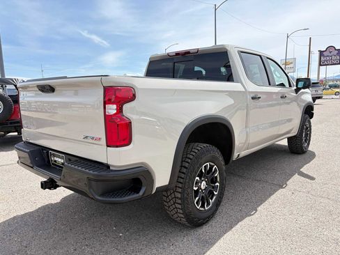 New 2026 Chevrolet Silverado 1500 ZR2 AWD/4WD image 3