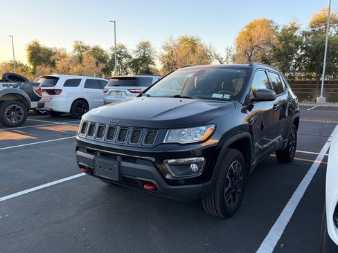 Used 2020 Jeep Compass Trailhawk w/ Cold Weather Group image 5