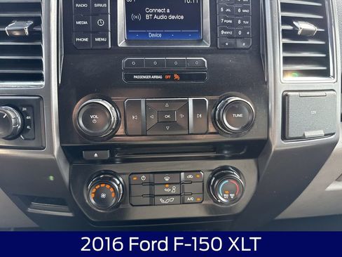 Used 2016 Ford F150 XLT AWD/4WD image 21