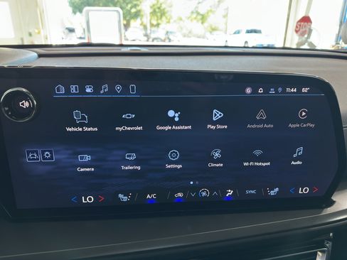 New 2026 Chevrolet Traverse LT w/ Midnight/Sport Edition image 16