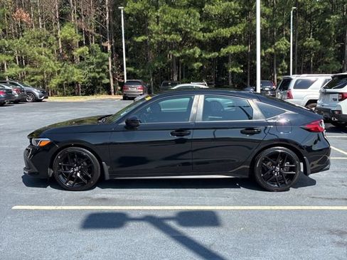 Used 2024 Honda Civic Sport image 3