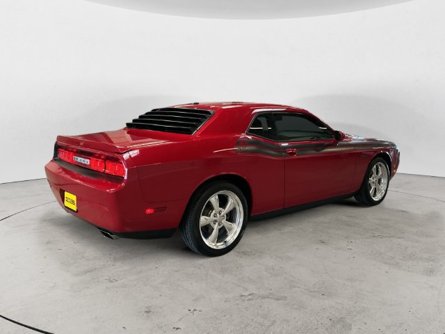 Used 2013 Dodge Challenger R/T RWD image 5