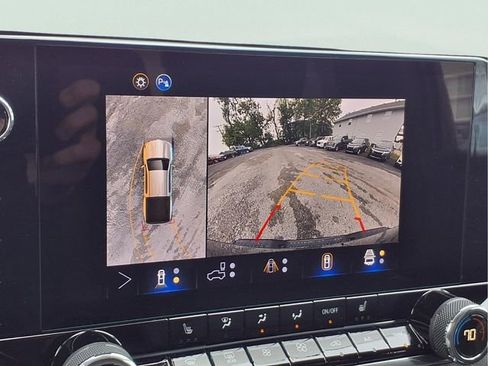New 2026 Chevrolet Colorado Trail Boss AWD/4WD image 7