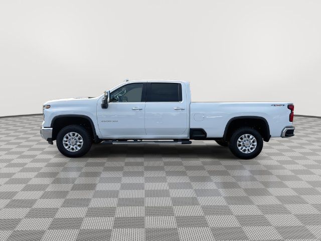 Certified 2025 Chevrolet Silverado 3500 LTZ w/ LTZ Premium Package AWD/4WD image 7