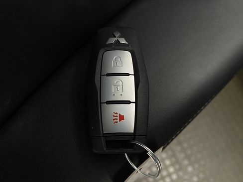 New 2026 Mitsubishi Outlander LE AWD/4WD image 63