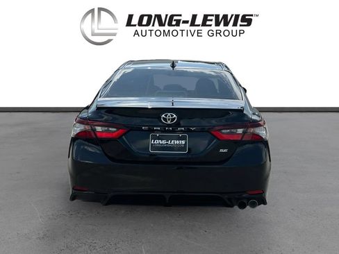Used 2023 Toyota Camry SE w/ Convenience Package FWD image 5