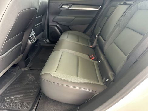 New 2026 GMC Terrain AT4 w/ Technology Package II image 30