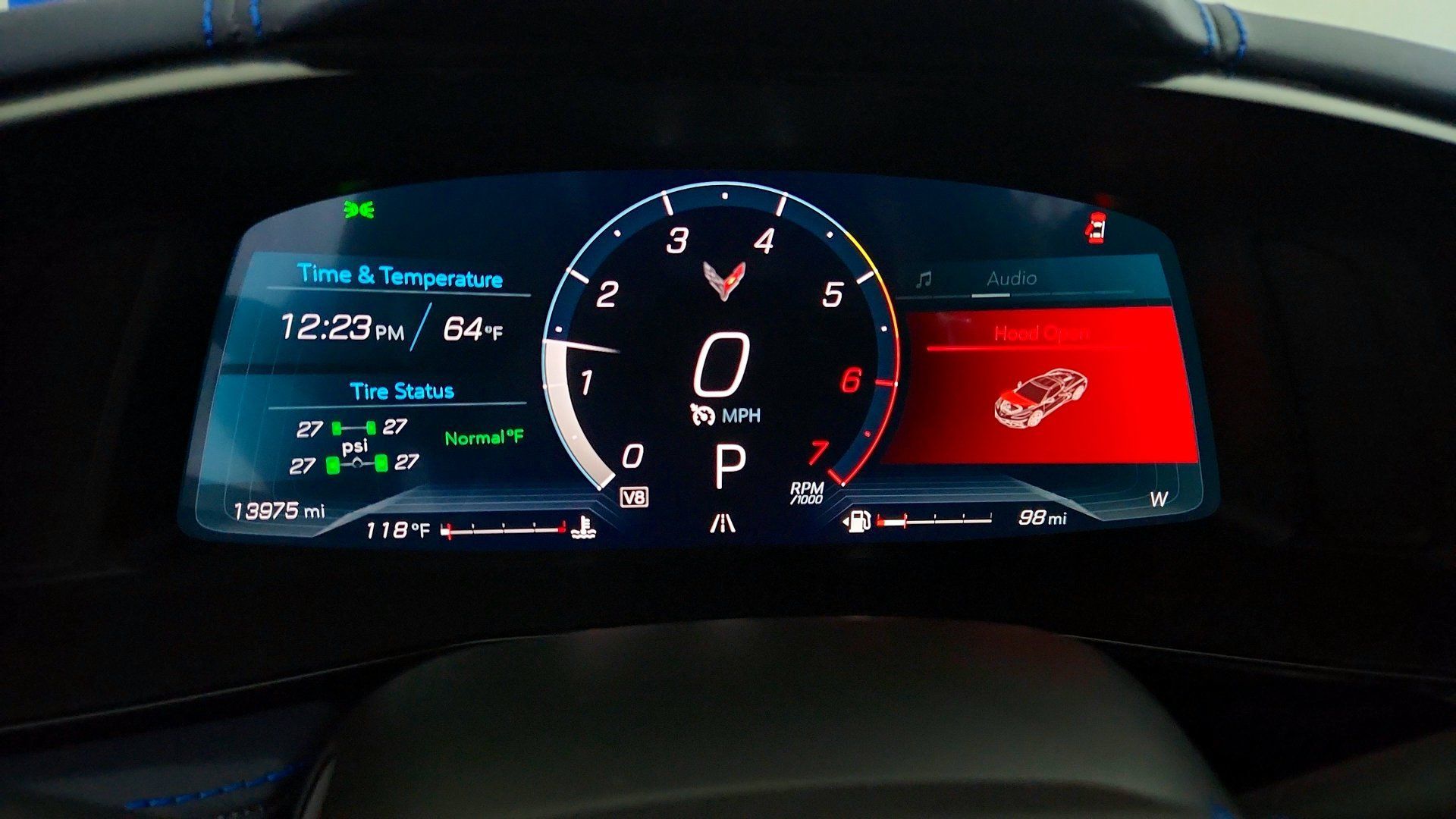Used 2025 Chevrolet Corvette Stingray Premium Cpe w/ Z51 Performance Package RWD image 20