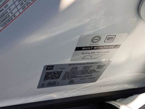 New 2025 Cadillac XT5 Luxury image 29