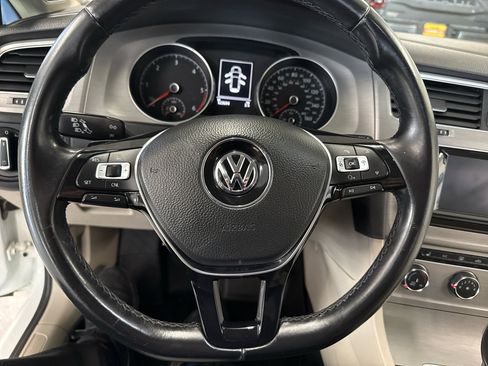 Used 2015 Volkswagen Golf TDI SE image 13