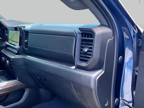 Used 2023 Chevrolet Silverado 1500 RST RWD image 18