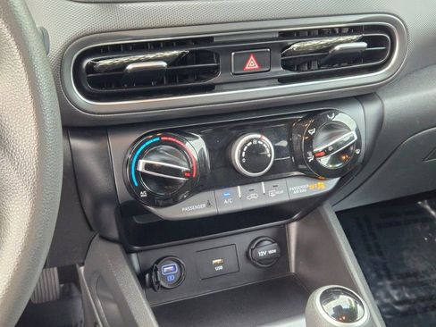 Used 2023 Hyundai Kona SEL image 24