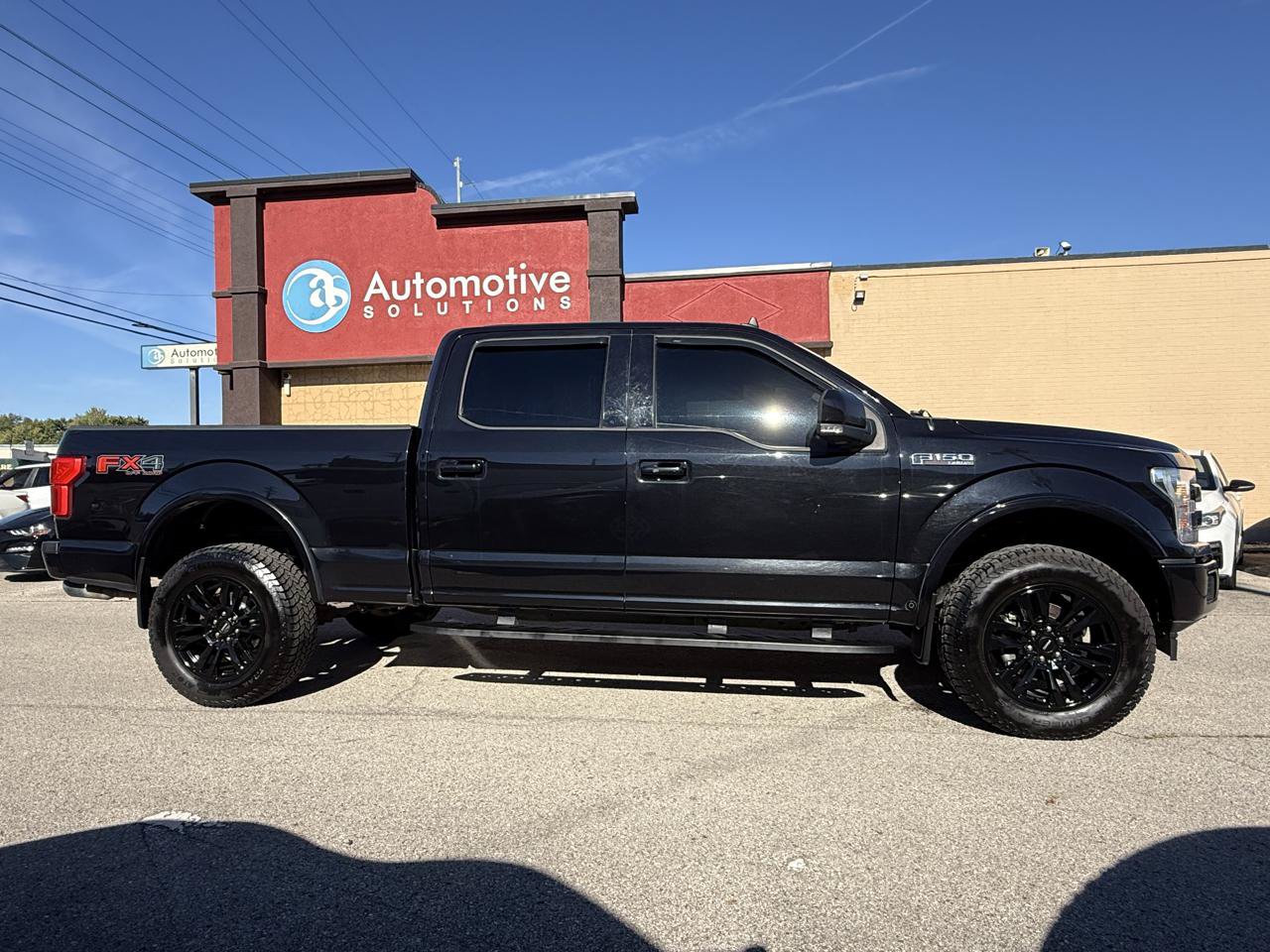 Used 2020 Ford F150 Lariat w/ Equipment Group 502A Luxury AWD/4WD image 4