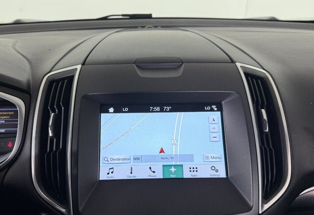 Used 2016 Ford Edge Titanium w/ Technology Package FWD image 13