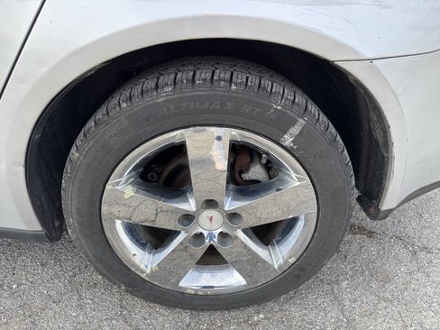 Used 2009 Pontiac G6 GT w/ Sun And Sound Plus Package FWD image 16