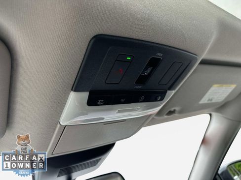 Used 2024 Nissan Sentra SR w/ SR Premium Package FWD image 37