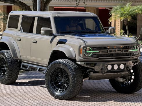 Used 2025 Ford Bronco Raptor AWD/4WD image 10