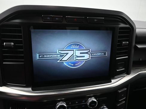 Used 2023 Ford F150 Lariat AWD/4WD image 4