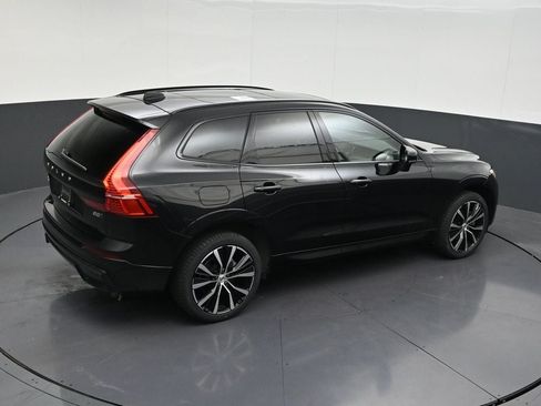 Used 2024 Volvo XC60 B5 Plus AWD/4WD image 19