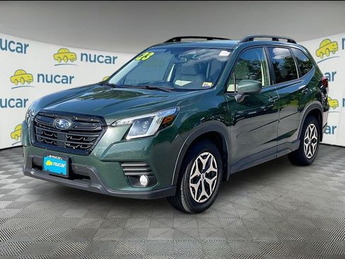 Used 2023 Subaru Forester Premium AWD/4WD image 3