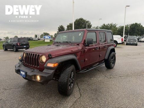 Used 2021 Jeep Wrangler Unlimited Sport AWD/4WD image 3